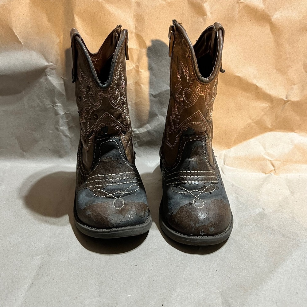 Cherokee Size 8 Toddler Cowboy Boots Brown Western Stitch Studded Side Zip - Picture 2 of 9